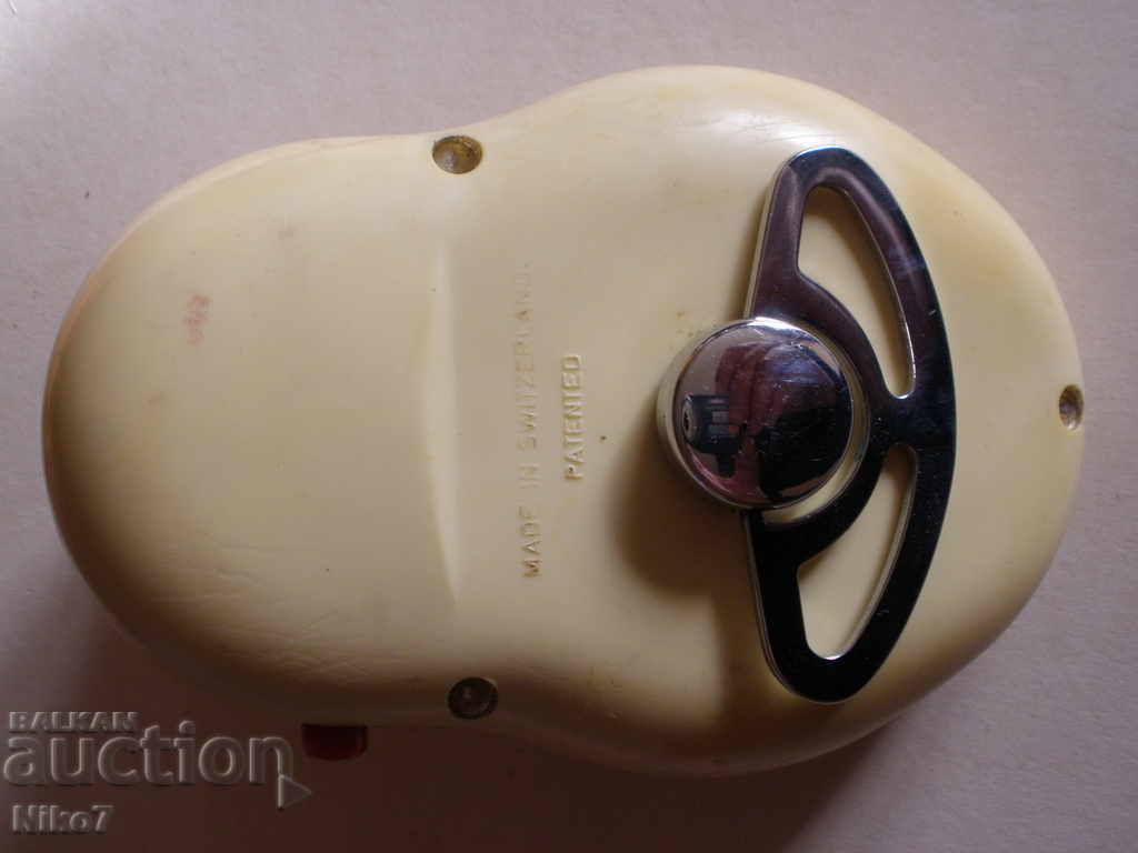 Παλιά ξυριστική χειροκίνητη ξυριστική μηχανή. - 5 Παλιά ξυριστική χειροκίνητη ξυριστική μηχανή. - 5