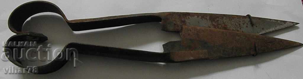 Auction OLD HANGER FOR SHEEPING SHEEP Auction OLD HANGER FOR SHEEPING SHEEP