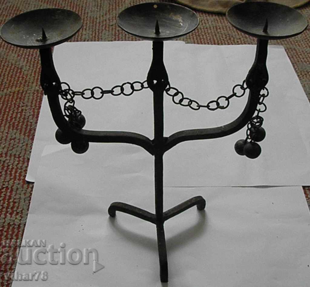 СВЕЩНИК КОВАНО ЖЕЛЯЗО