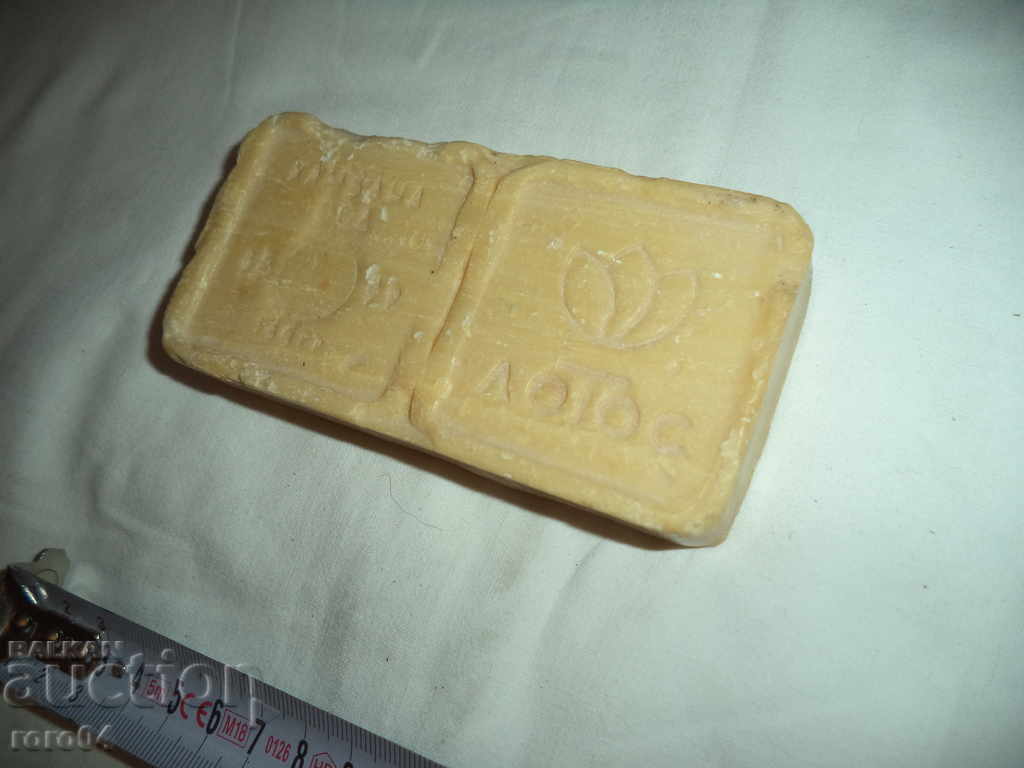 LOTUS SOAP - DOUBLE CASTLE - EARLY SOCIETY.