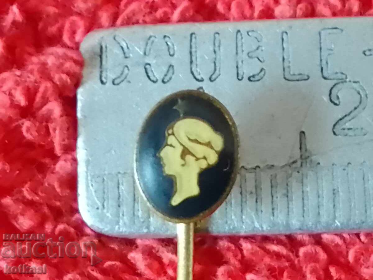 Old small badge bronze pin woman star SONP with price 5.50 BGN | € 2.81 Old small badge bronze pin woman star SONP with price 5.50 BGN | € 2.81