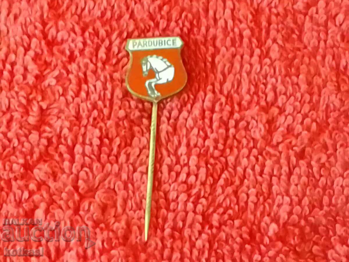 Стара значка бронз игла Кон спортна град PARDUBICE - 5 Стара значка бронз игла Кон спортна град PARDUBICE - 5