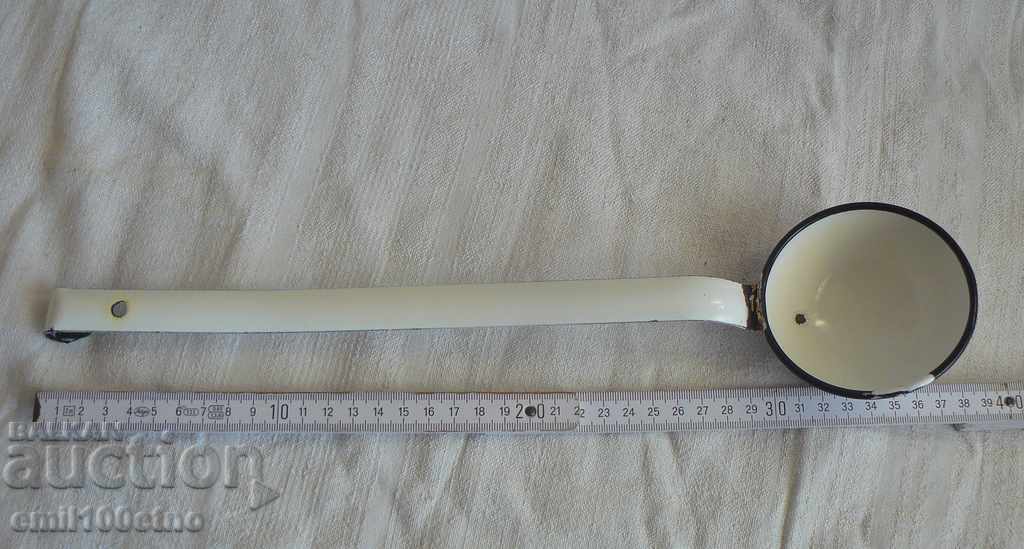 Стар емайлиран черпак - 6 Стар емайлиран черпак - 6