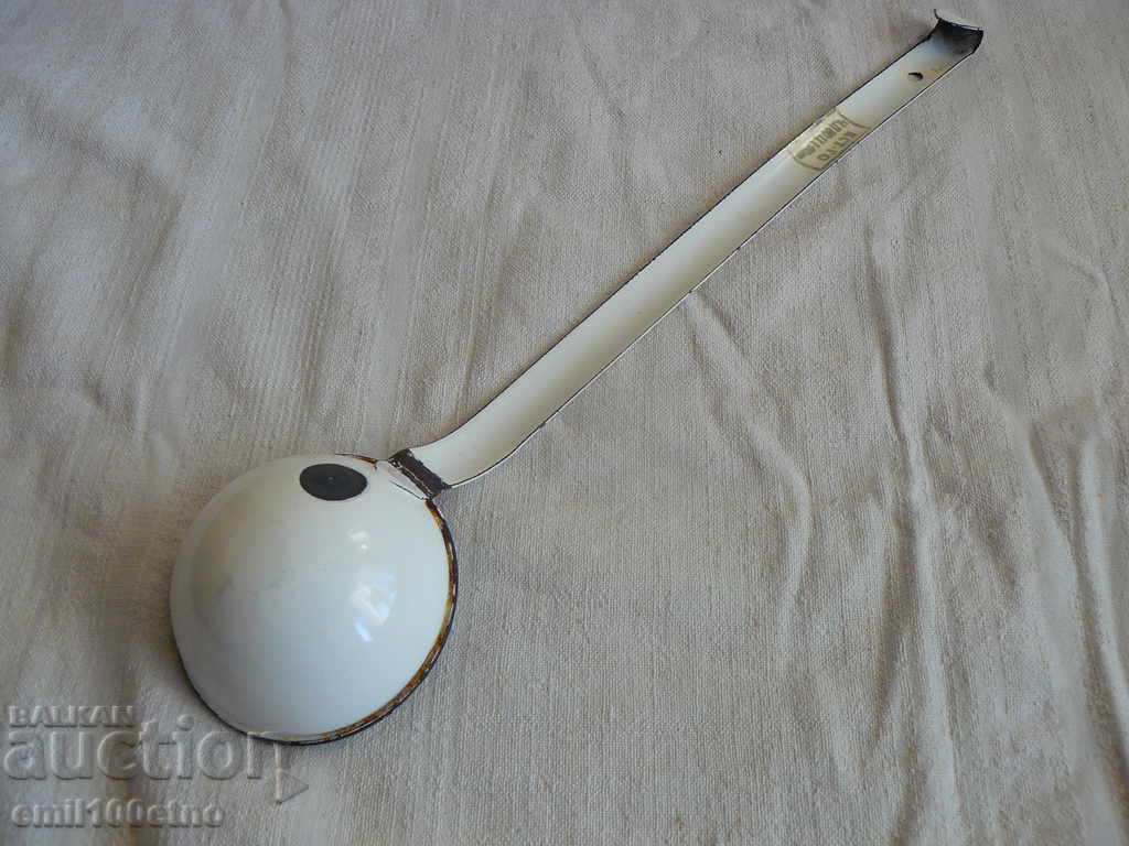 Стар емайлиран черпак - 7 Стар емайлиран черпак - 7