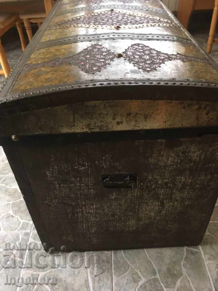 Delivery of CHAIR CHEST METAL HARDWARE Delivery of CHAIR CHEST METAL HARDWARE