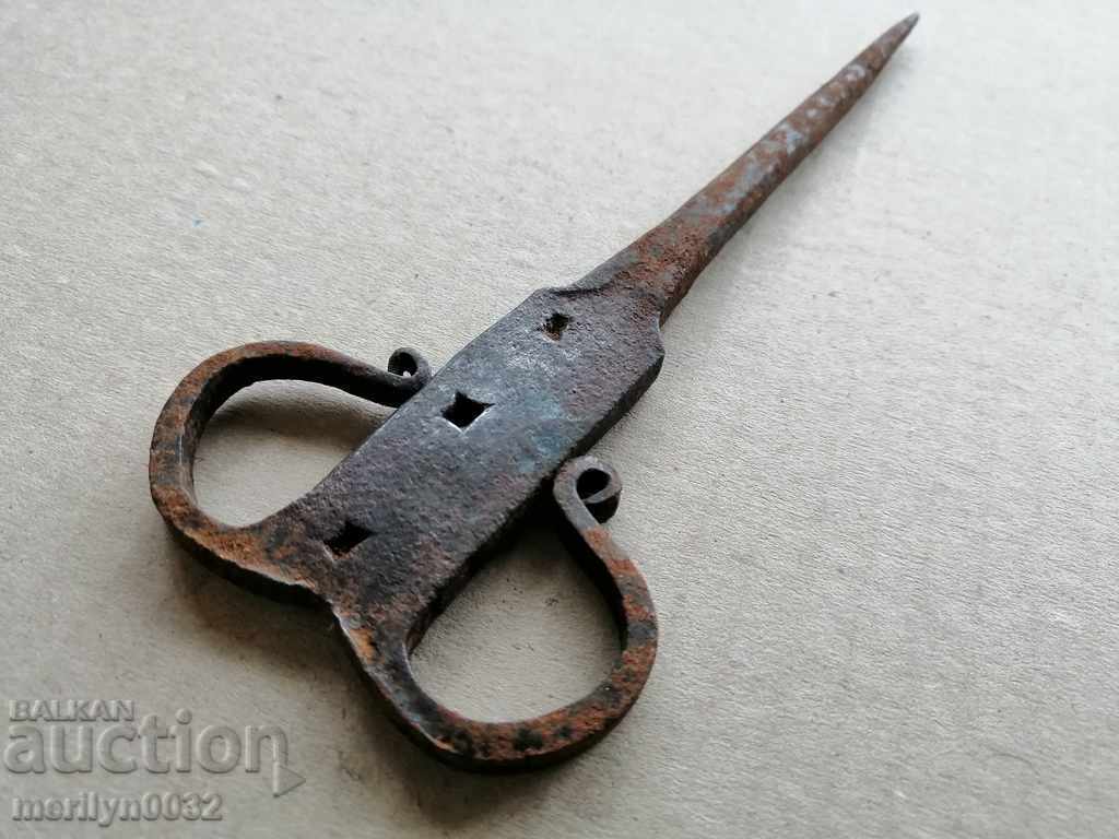 Revival awl, forged skewer, wrought iron with price 69.00 BGN | € 35.28 Revival awl, forged skewer, wrought iron with price 69.00 BGN | € 35.28