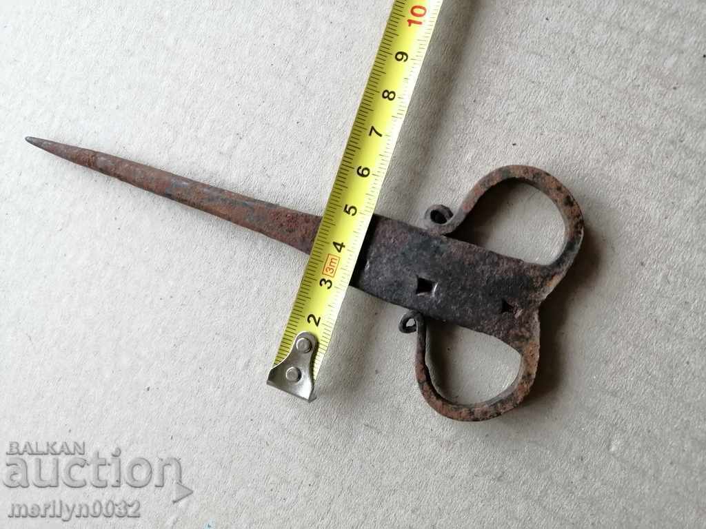 Revival awl, forged skewer, wrought iron - 6 Revival awl, forged skewer, wrought iron - 6