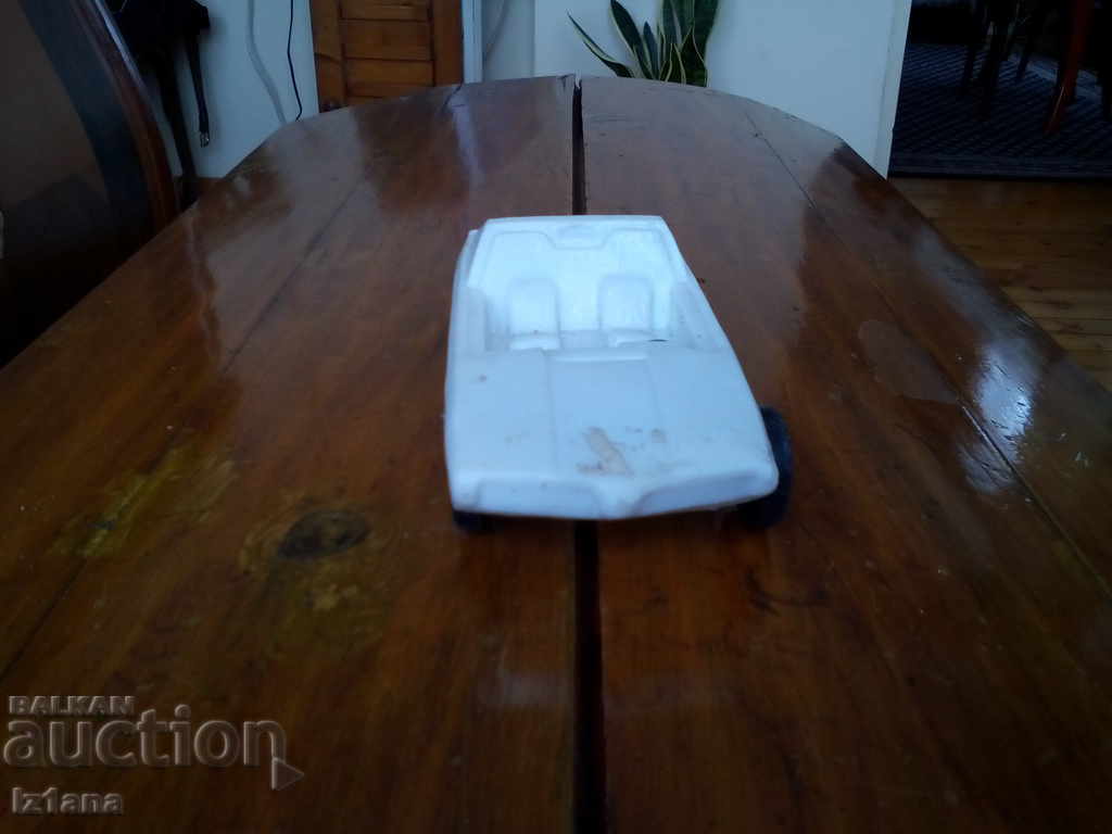 Old car, trolley with price 9.00 BGN | € 4.60 Old car, trolley with price 9.00 BGN | € 4.60