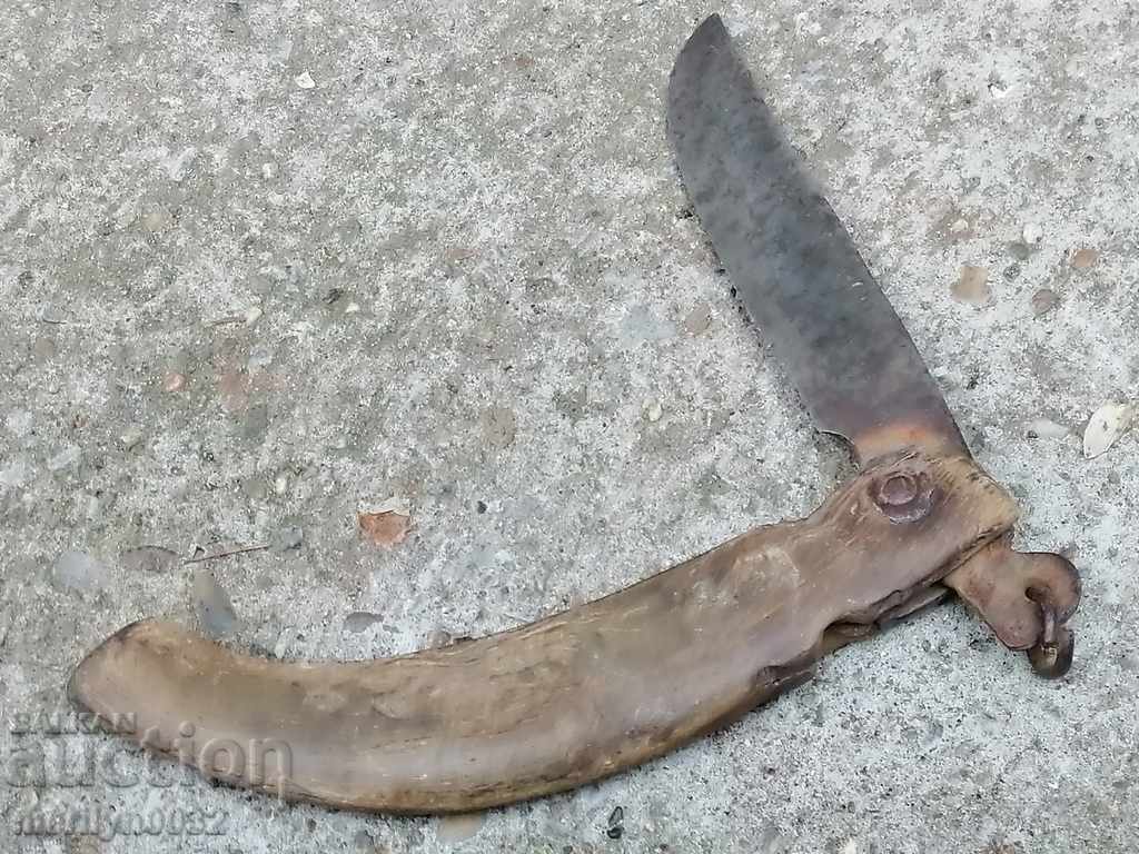 Delivery of Haidushka leg leg with buffalo horn 32cm Delivery of Haidushka leg leg with buffalo horn 32cm