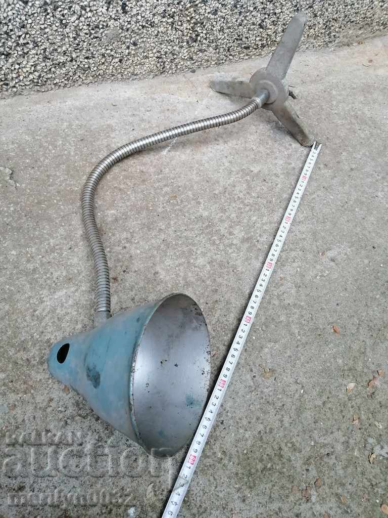 Licitație Reflector pentru veioza de noapte mobila priza anilor 70