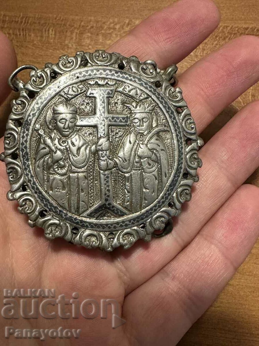 Доставка на СВЕТИ ГЕОРГИ СВЕТА ЕЛЕНА НАКИТ ЗА НОСИЯ ЗА ПАФТИ СРЕБРО НИЕЛ Доставка на СВЕТИ ГЕОРГИ СВЕТА ЕЛЕНА НАКИТ ЗА НОСИЯ ЗА ПАФТИ СРЕБРО НИЕЛ