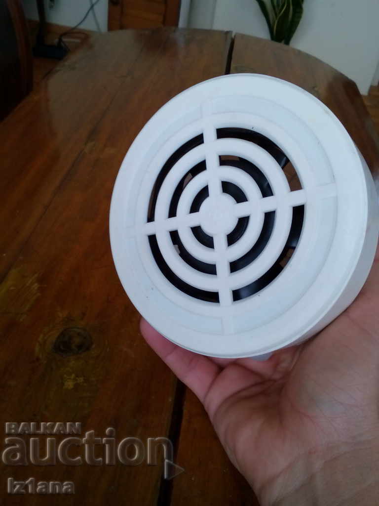 Old Ventilation unit, Fan with price 50.00 BGN | € 25.56 Old Ventilation unit, Fan with price 50.00 BGN | € 25.56