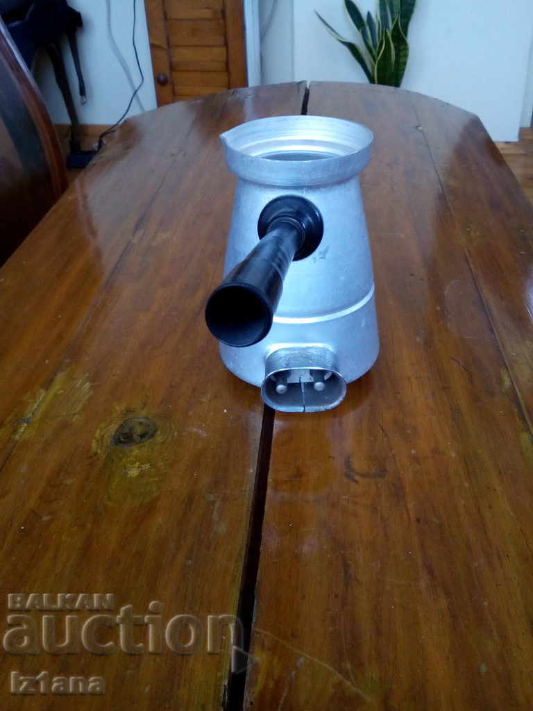 Delivery of Old electric jets Delivery of Old electric jets