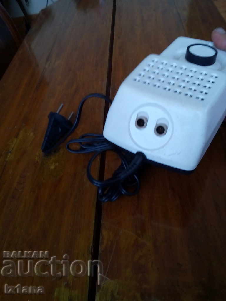 Licitație Vechi regulator de curent PT-4, UHL4.2 Licitație Vechi regulator de curent PT-4, UHL4.2