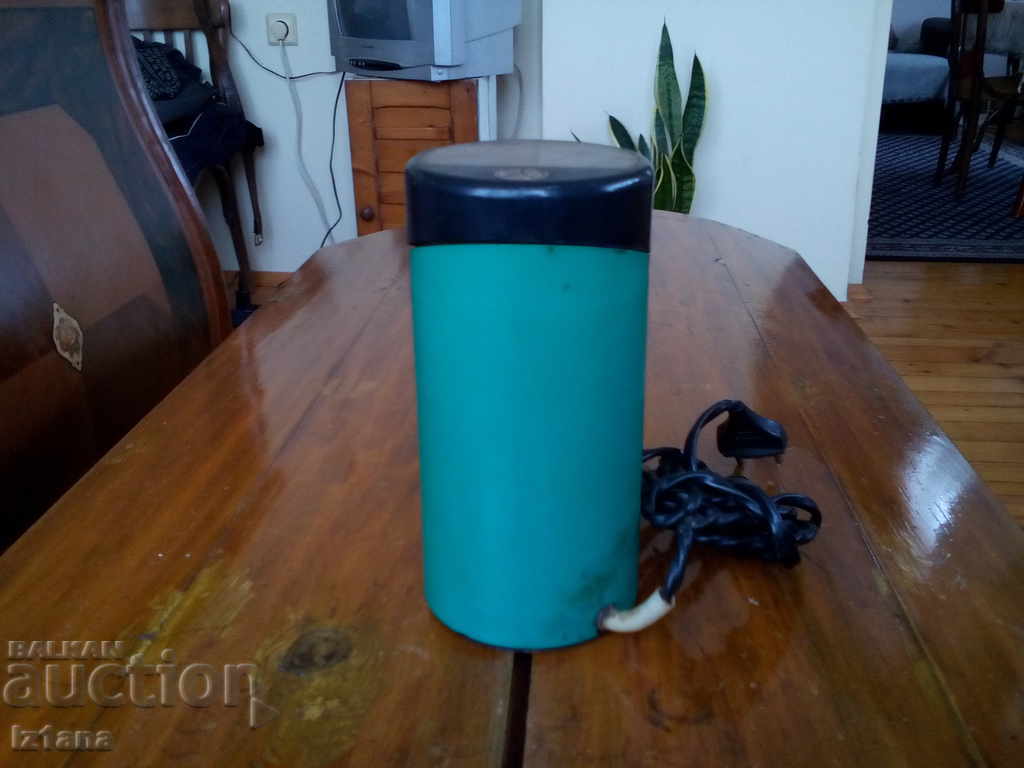 Licitație Masina de tocat cafeaua electrica Rostock Old