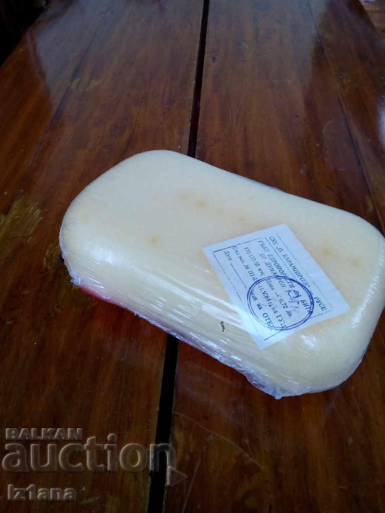 Delivery of An old bath sponge Delivery of An old bath sponge