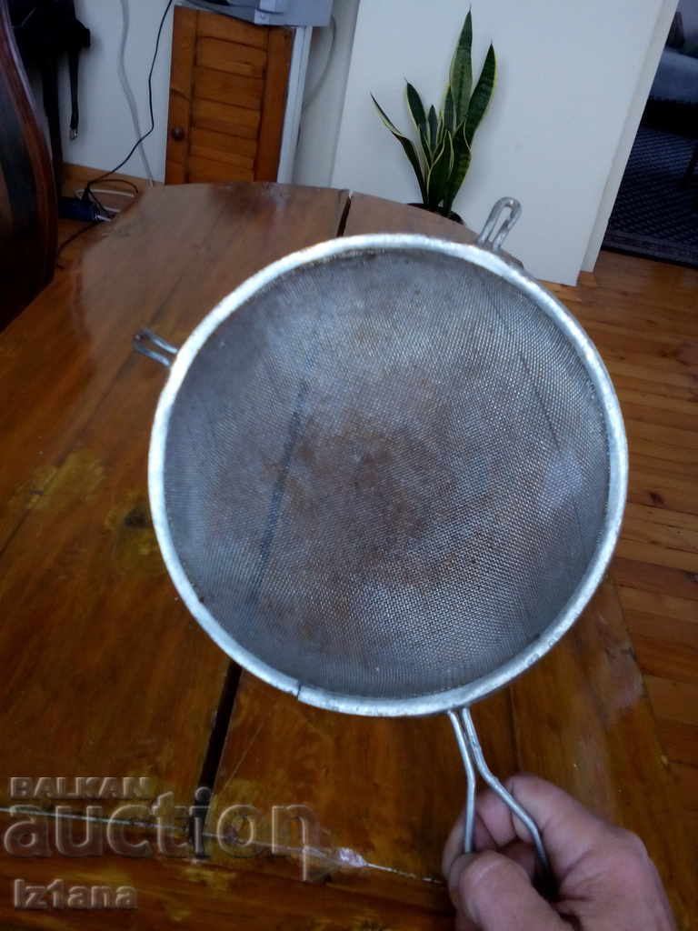 Filtru vechi cu preț 15.00 BGN | € 7.67 Filtru vechi cu preț 15.00 BGN | € 7.67