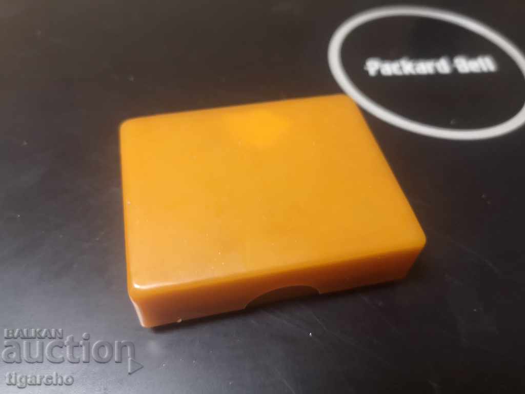 Delivery of Box of Russian clock Delivery of Box of Russian clock