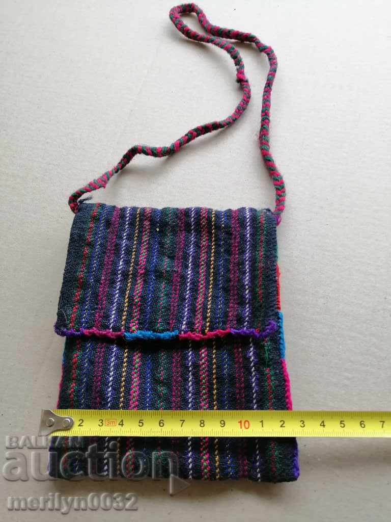 Delivery of An old, hand-wraparound Christmas bag Delivery of An old, hand-wraparound Christmas bag