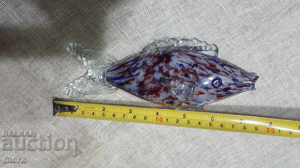 Delivery of Murano glass fish
