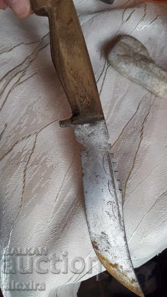 παλιό σφυρήλατο μαχαίρι καμάρα ξίφος ξιφολόγχης με τιμή 49.00 BGN | € 25.05
