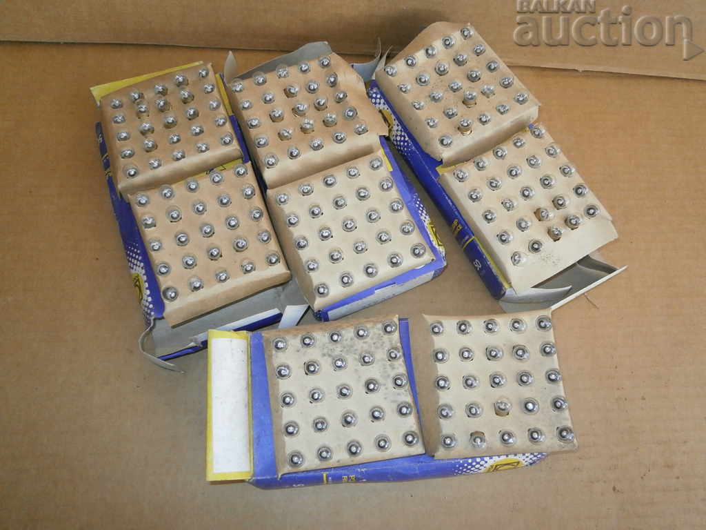 Δημοπρασία 200 τεμάχια λαμπάκια για φακούς σήμανσης παρτίδα φακού Δημοπρασία 200 τεμάχια λαμπάκια για φακούς σήμανσης παρτίδα φακού