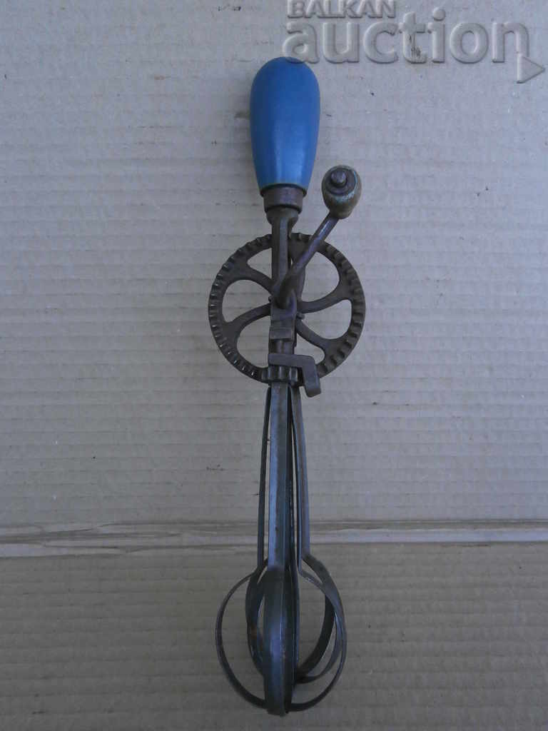 παλιό αναδευτήρα οικιακών συσκευών με τιμή 25.00 BGN | € 12.78 παλιό αναδευτήρα οικιακών συσκευών με τιμή 25.00 BGN | € 12.78