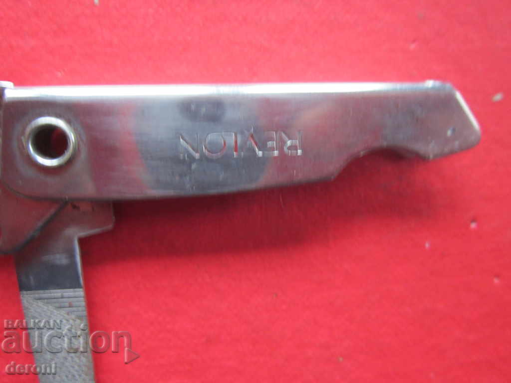 Delivery of American Revlon Knife Knife Knife Delivery of American Revlon Knife Knife Knife