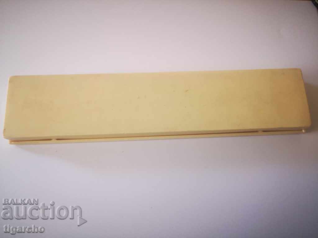 Delivery of Box of Pen Seagull Delivery of Box of Pen Seagull