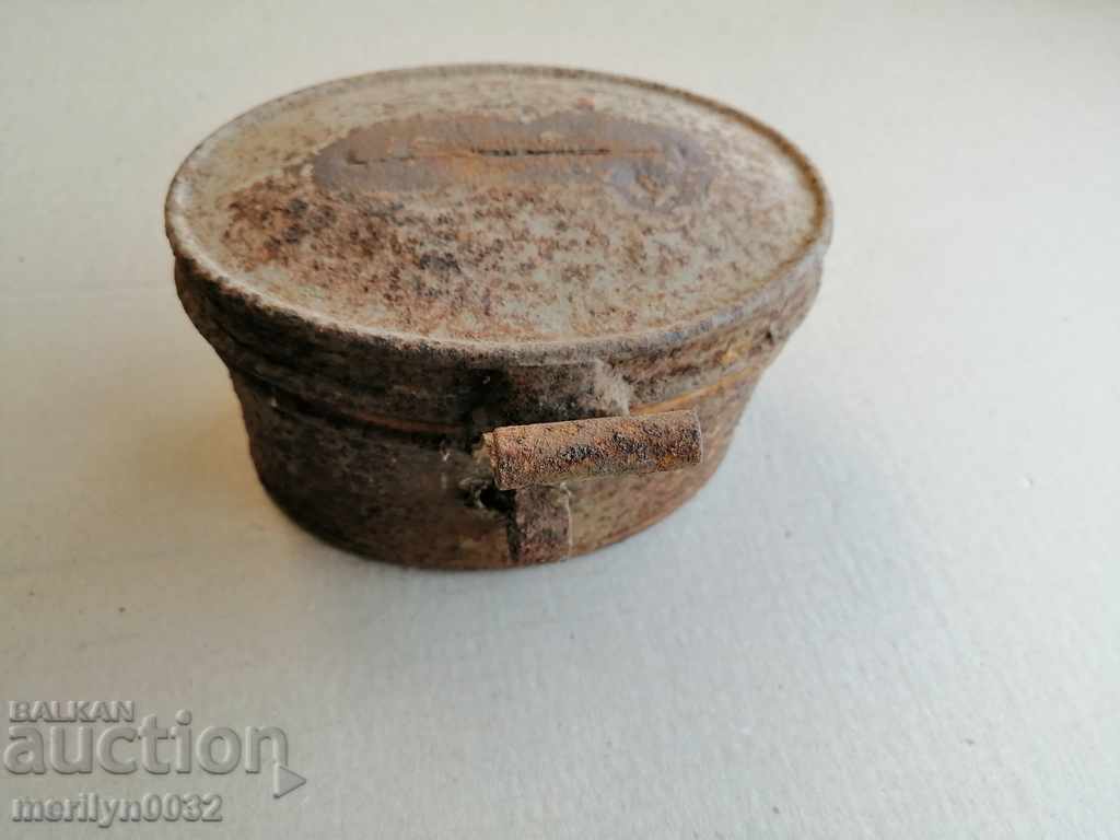 World War I WWII orphanage box with price 38.00 BGN | € 19.43