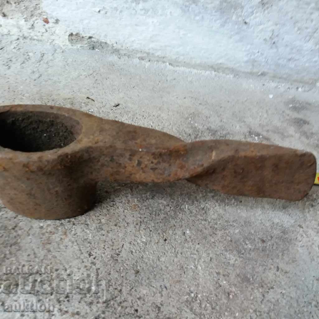 MASSIVE FORGED SHAFT - FORD with price 8.99 BGN | € 4.60 MASSIVE FORGED SHAFT - FORD with price 8.99 BGN | € 4.60