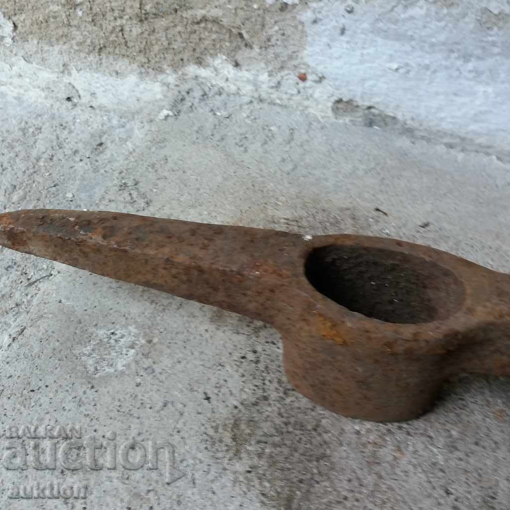 Auction MASSIVE FORGED SHAFT - FORD Auction MASSIVE FORGED SHAFT - FORD