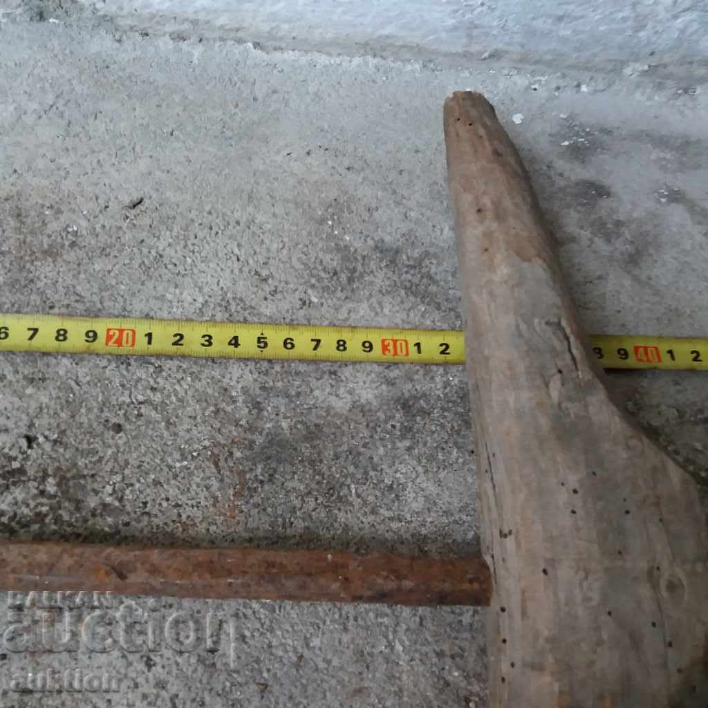 Auction OLD MASSIVE FORGED DRILL - JOINING TOOL Auction OLD MASSIVE FORGED DRILL - JOINING TOOL