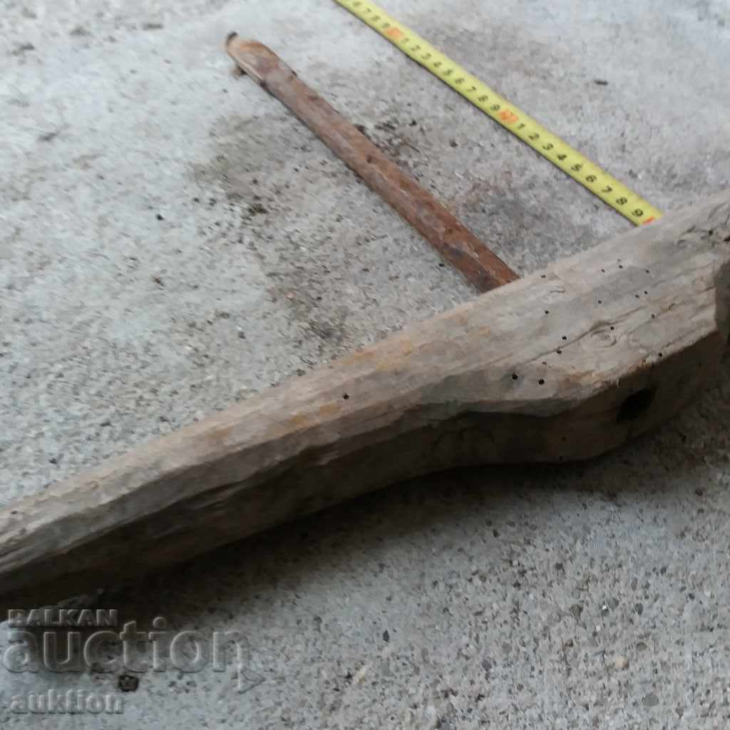 OLD MASSIVE FORGED DRILL - JOINING TOOL - 6 OLD MASSIVE FORGED DRILL - JOINING TOOL - 6