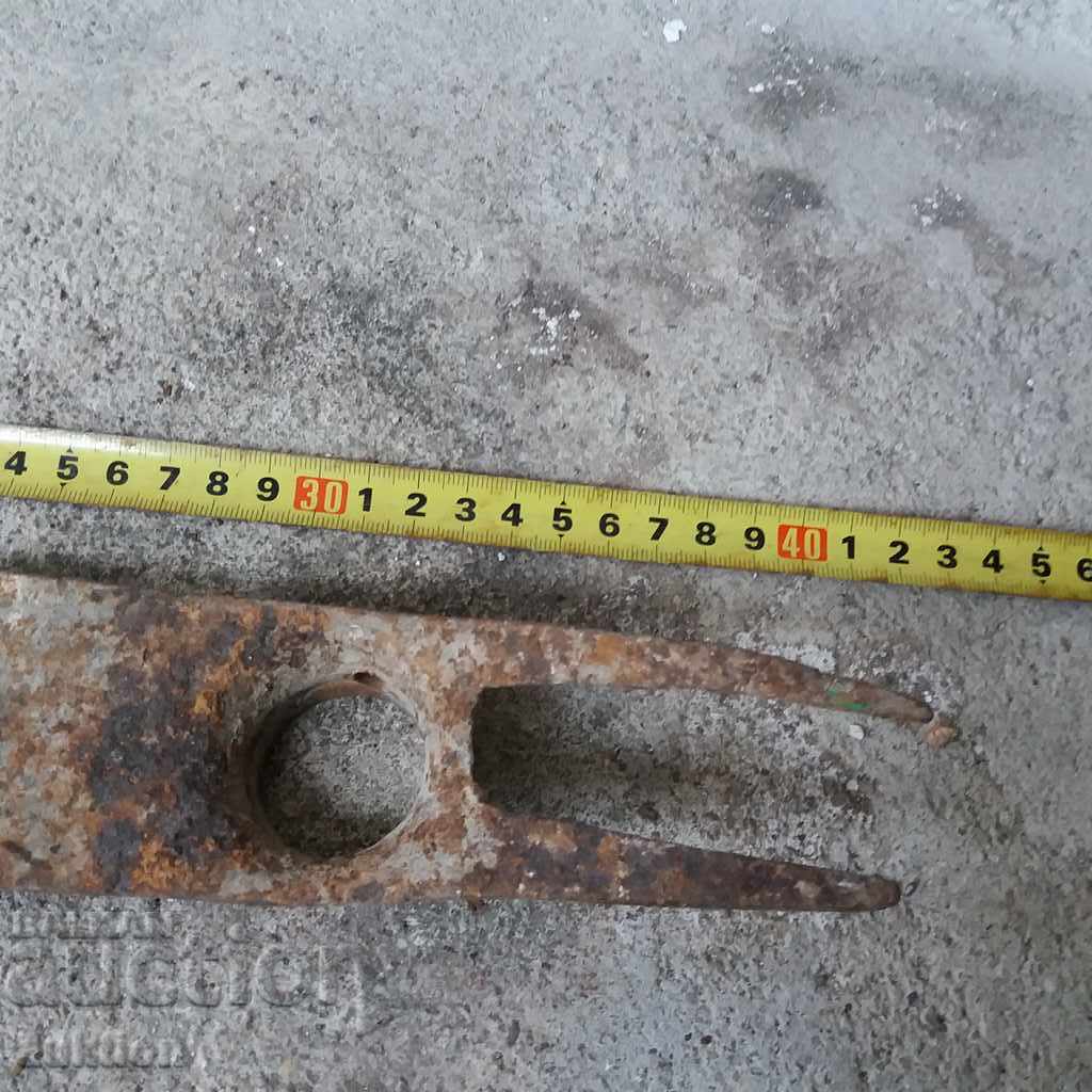 Auction OLD FORGED MOTHER FOR YARD, GARDEN Auction OLD FORGED MOTHER FOR YARD, GARDEN