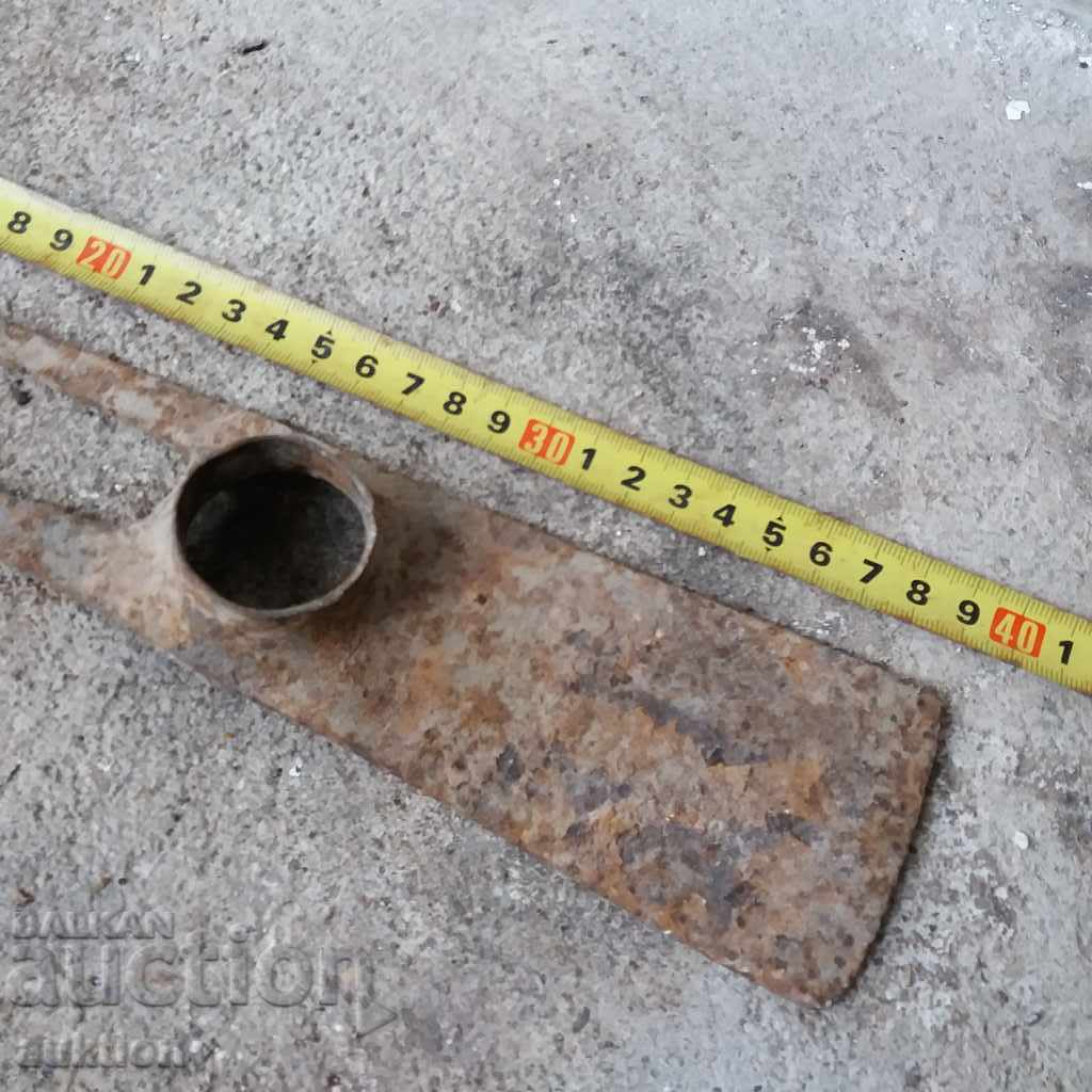 OLD FORGED MOTHER FOR YARD, GARDEN - 6 OLD FORGED MOTHER FOR YARD, GARDEN - 6