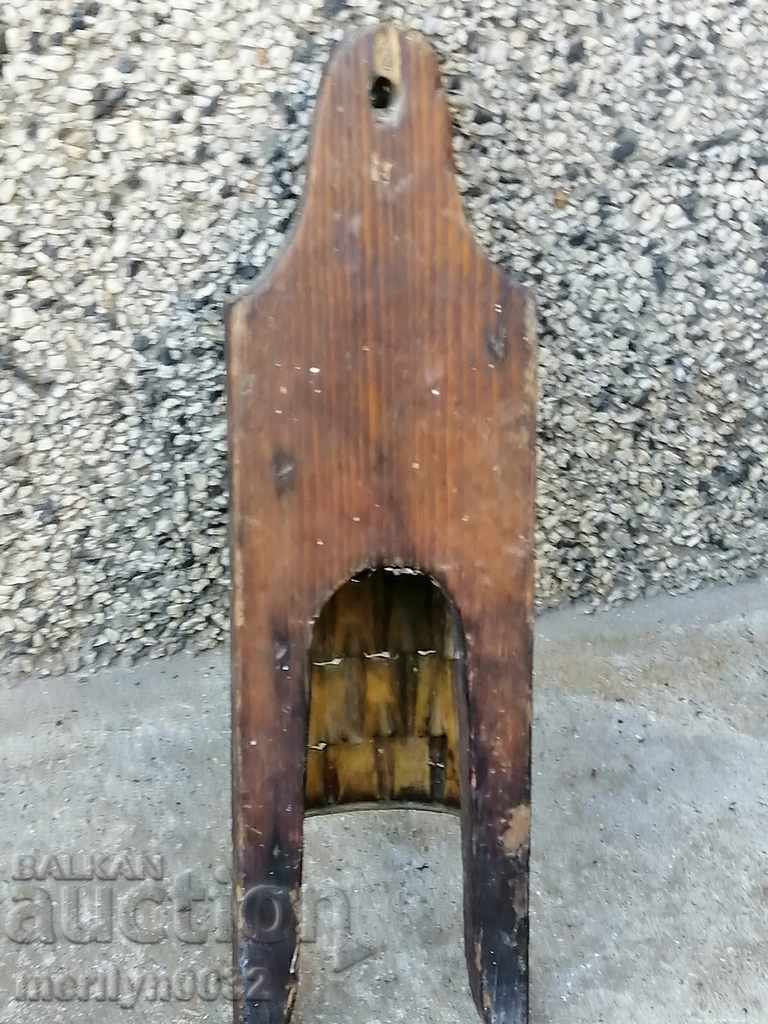 Old grater from the beginning of the twentieth century, primitive with price 42.00 BGN | € 21.47 Old grater from the beginning of the twentieth century, primitive with price 42.00 BGN | € 21.47