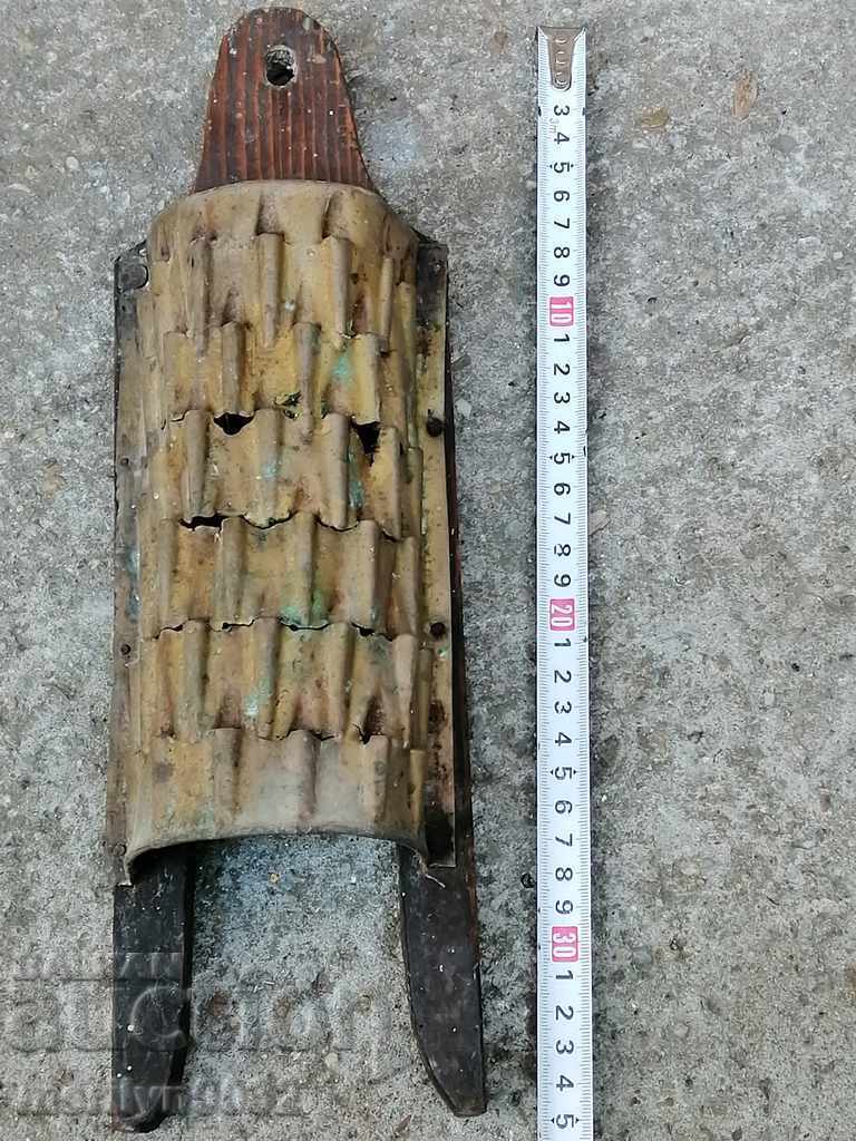 Delivery of Old grater from the beginning of the twentieth century, primitive Delivery of Old grater from the beginning of the twentieth century, primitive