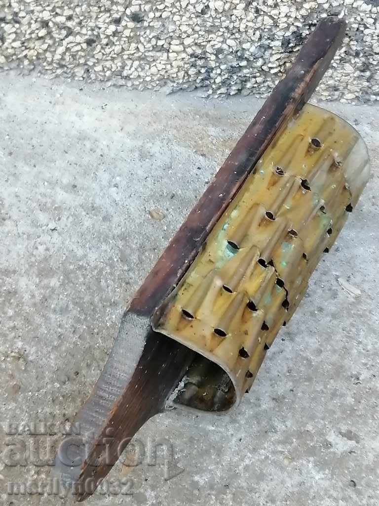 Old grater from the beginning of the twentieth century, primitive - 5 Old grater from the beginning of the twentieth century, primitive - 5