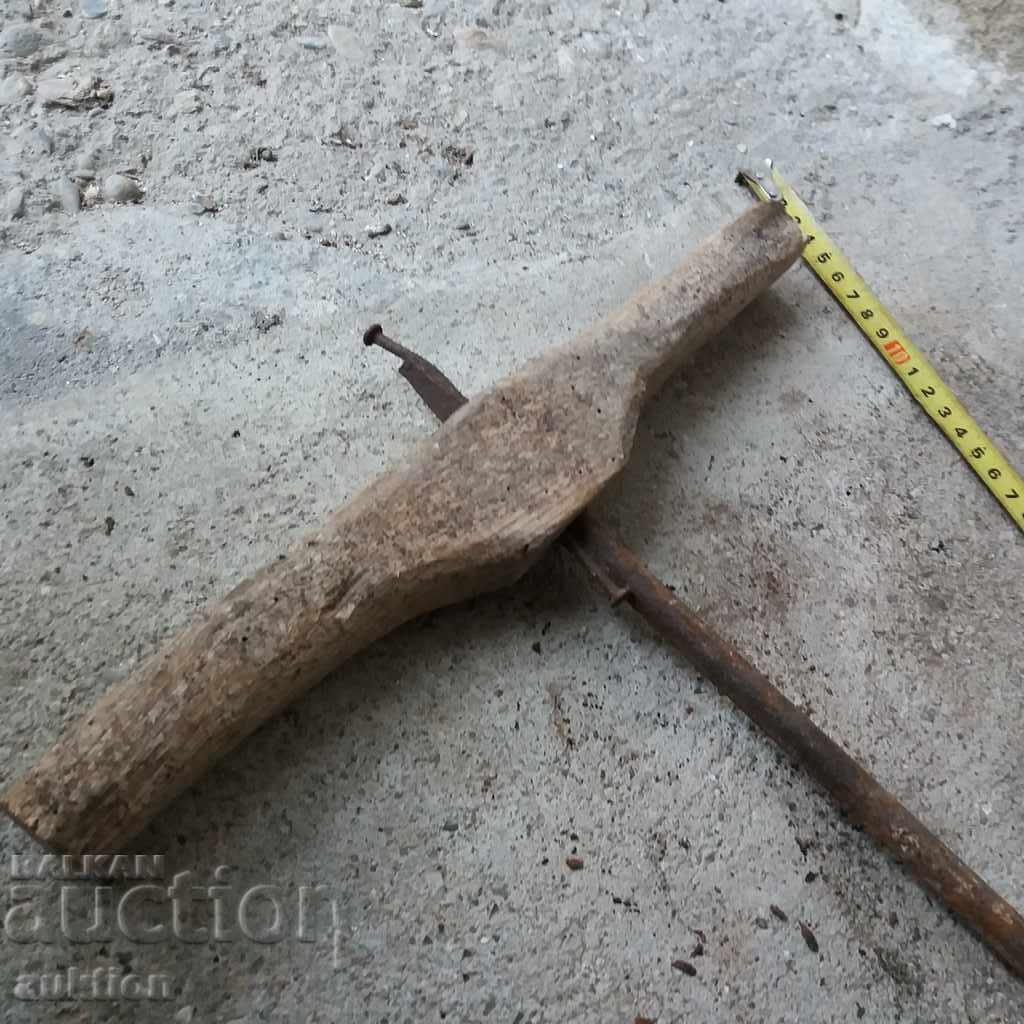 Auction  STAR FORGED JOINERY