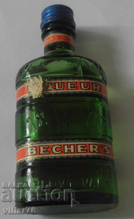 Auction  old little bottle of alcohol bottles brandy-cartridge cartridge