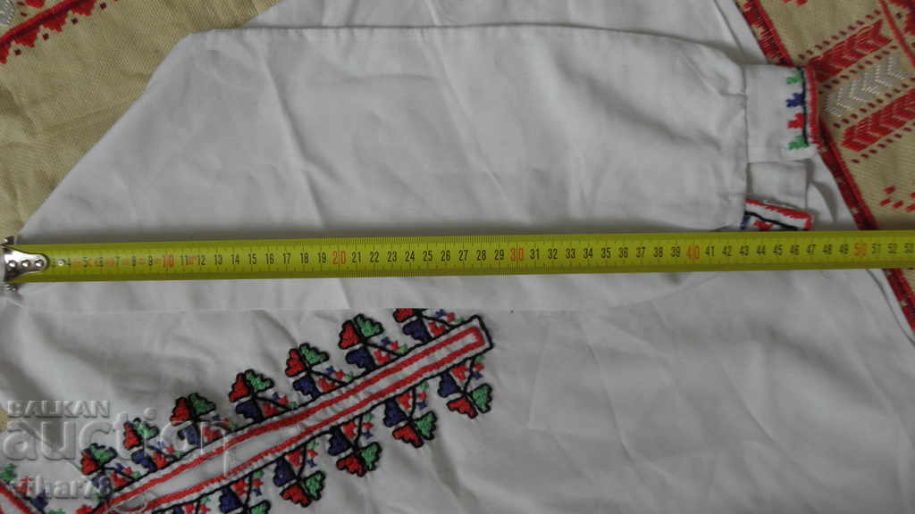 Delivery of Children's shirt with belt folk costume Delivery of Children's shirt with belt folk costume