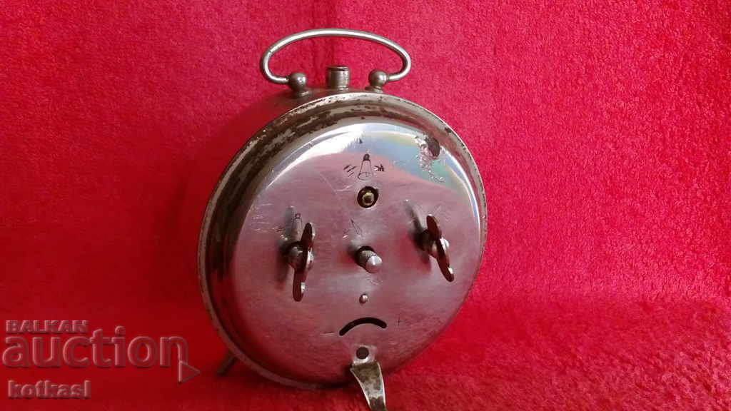 Delivery of Old social desktop Clock Alarm clock Homeland Delivery of Old social desktop Clock Alarm clock Homeland