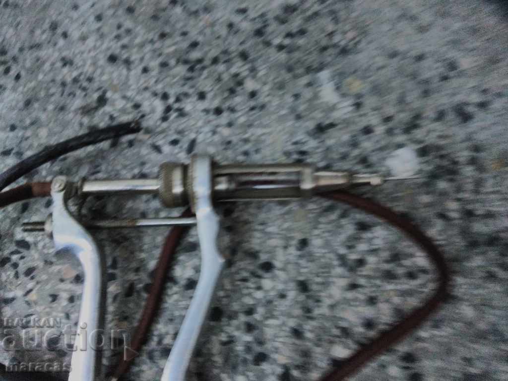 Medical veterinary gun syringe with price 25.00 BGN | € 12.78 Medical veterinary gun syringe with price 25.00 BGN | € 12.78