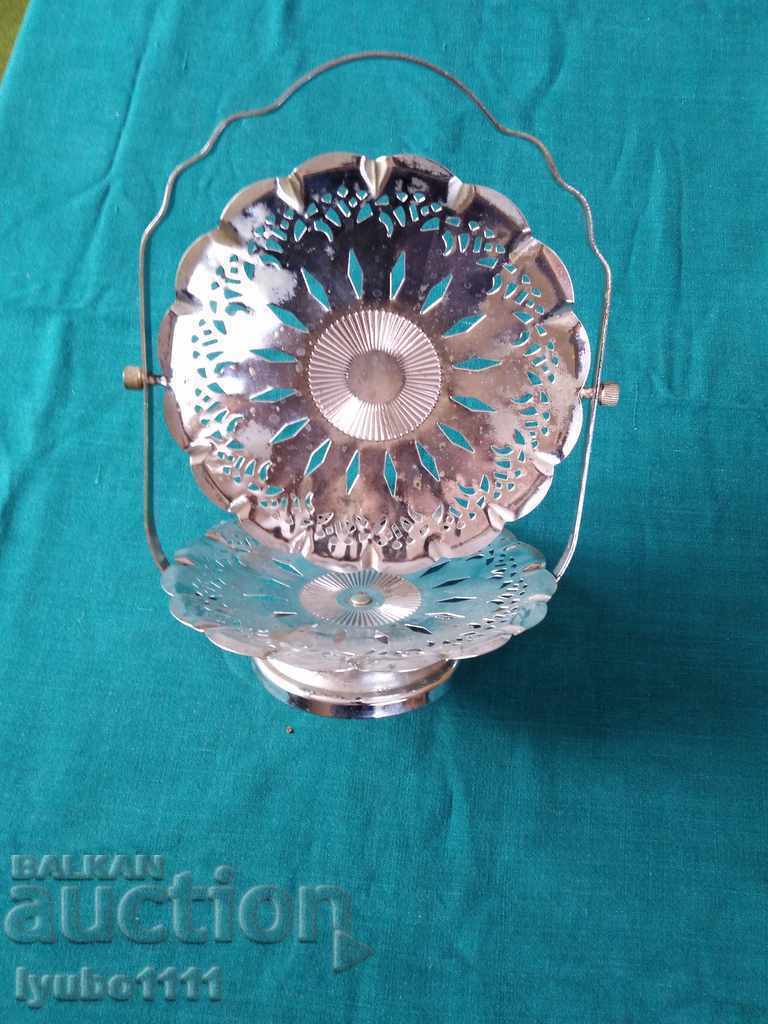 Licitație Fructieră metalică pe două etaje