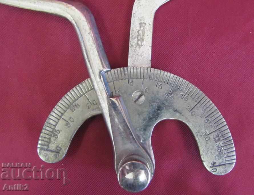 19th Century Antique Medical Measurement Instrument with price 240.00 BGN | € 122.71 19th Century Antique Medical Measurement Instrument with price 240.00 BGN | € 122.71