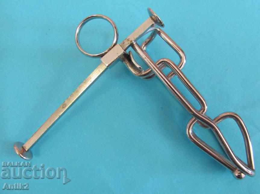 World War II Antique Medical Instrument D.R.G.M with price 280.00 BGN | € 143.16 World War II Antique Medical Instrument D.R.G.M with price 280.00 BGN | € 143.16