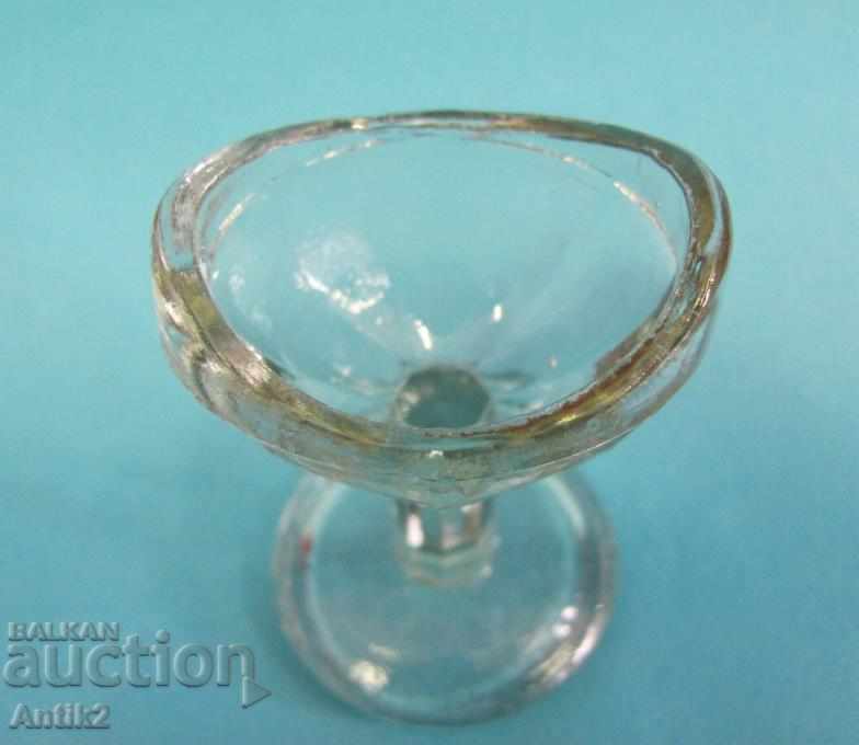 Auction  19th Century Antique Medical Glass Eye Cup