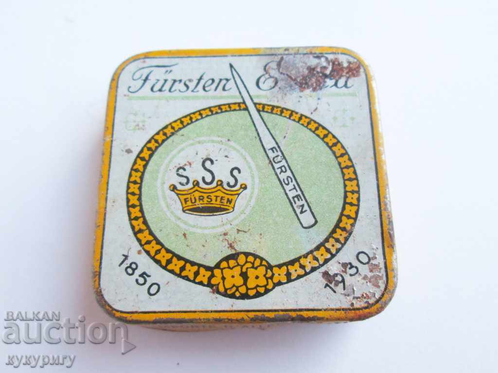 Old German box with gramophone needles SSS Germany needles