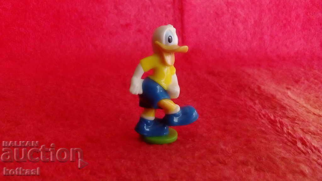 Donald Disney Molasses Figure from Disney Chocolate Egg